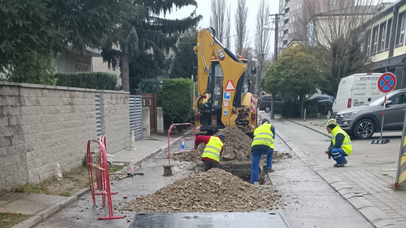 Bezvýkopové technológie / Rekonštrukcia vodovodu DN300, Kremnick