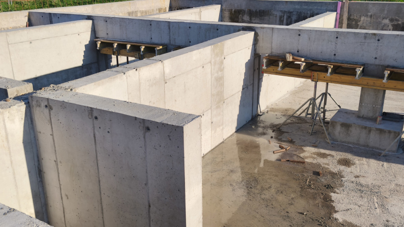 Novinky / Hydrant network reconstruction THB Novinky / Hydrant network reconstruction THB